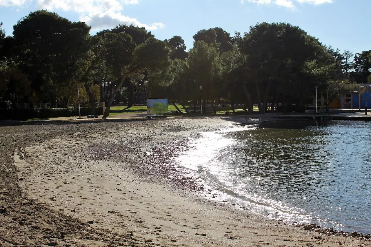 Apartments With A Parking Space Zadar - 13242 Croatia